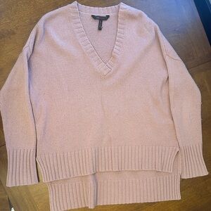 BCBGMaxAzria Soft Mauve Pink V-Neck Sweater